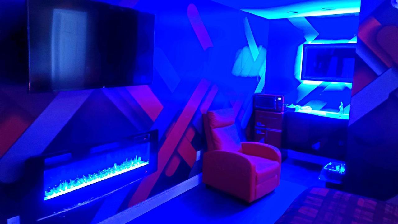 Americas Best Value Inn Providence-North Scituate Buitenkant foto
