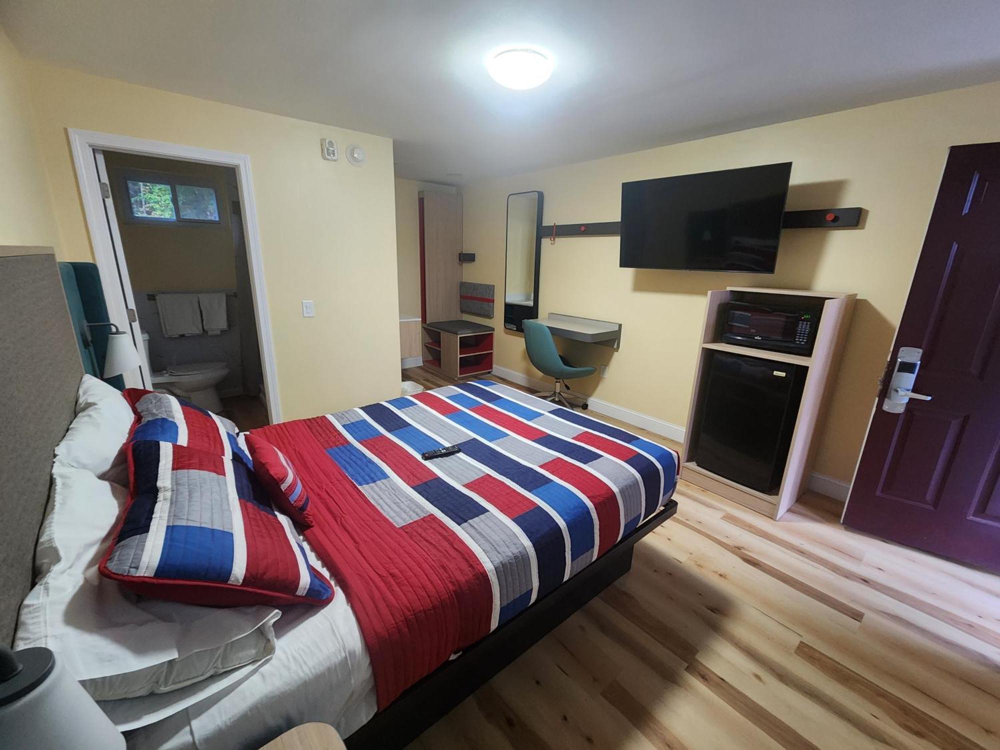 Americas Best Value Inn Providence-North Scituate Buitenkant foto