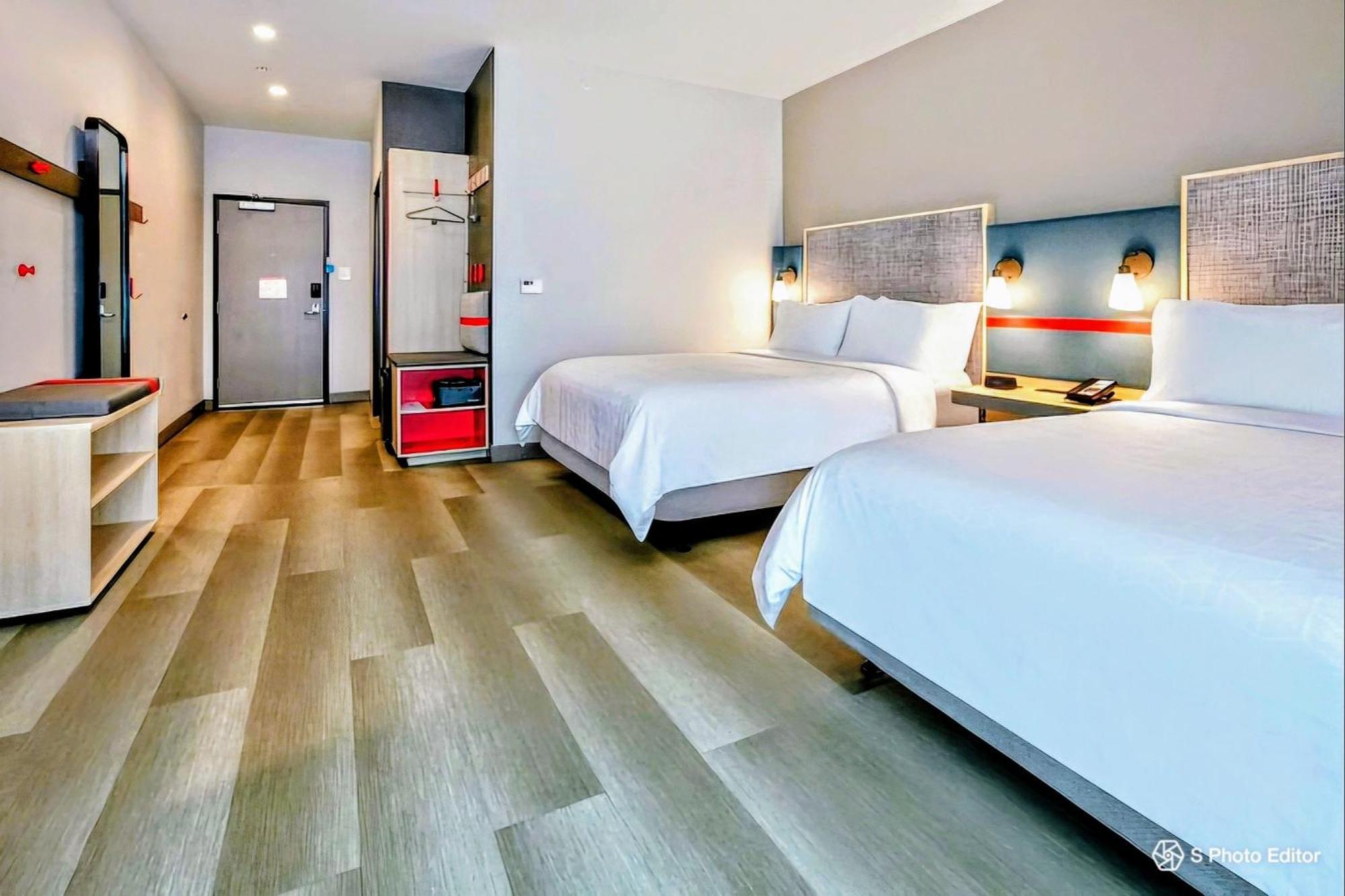 Americas Best Value Inn Providence-North Scituate Buitenkant foto